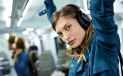 JBL LIVE 650BTNC Blauw 14 JBL LIVE 650BTNC Blauw -Aelta Winkel 1217896