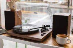Crosley C62 Bruin -Aelta Winkel 1285995