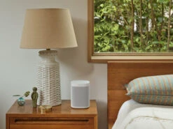 Victrola VPT-3000 Stream Zwart + Sonos One SL Wit Duopack -Aelta Winkel 1291454