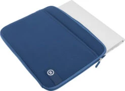 BlueBuilt 15 - 16 Inch Laptophoes Breedte 35 Cm - 36 Cm Blauw 12 BlueBuilt 15 - 16 Inch Laptophoes Breedte 35 Cm - 36 Cm Blauw -Aelta Winkel 1609455