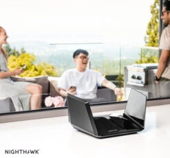 Netgear Nighthawk RAXE500 -Aelta Winkel 1713945