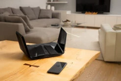 Netgear Nighthawk RAXE500 -Aelta Winkel 1713951