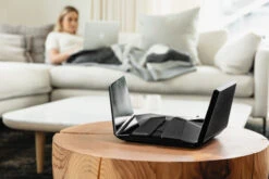 Netgear Nighthawk RAXE500 -Aelta Winkel 1713958