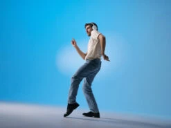 Sennheiser Momentum 4 Wireless Wit -Aelta Winkel 1796351