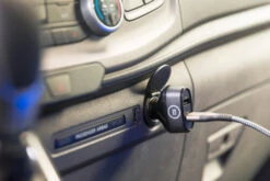 BlueBuilt Autolader Met 2 Usb A Poorten 12W + Usb C Kabel 1,5m Nylon Zwart -Aelta Winkel 1840978 4