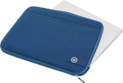 BlueBuilt 17 Inch Laptophoes Breedte 41 Cm - 42 Cm Blauw 19 BlueBuilt 17 Inch Laptophoes Breedte 41 Cm - 42 Cm Blauw -Aelta Winkel 1880231