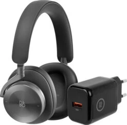 Bang & Olufsen Beoplay H95 Zwart + BlueBuilt Quick Charge Oplader Met Usb A Poort Zwart
