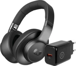 Fresh 'n Rebel Clam 2 ANC Grijs + BlueBuilt Quick Charge Oplader Met Usb A Poort 18W Zwart