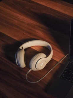 Beats Studio Pro Creme 34 Beats Studio Pro Creme -Aelta Winkel 1952184