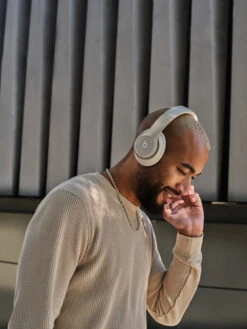 Beats Studio Pro Creme 33 Beats Studio Pro Creme -Aelta Winkel 1952188