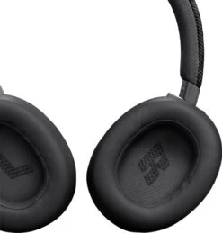 JBL Live 770NC Zwart + BlueBuilt Quick Charge Oplader Met Usb A Poort 18W Zwart -Aelta Winkel 1955504 1