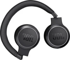 JBL Live 670NC Zwart + BlueBuilt Quick Charge Oplader Met Usb A Poort 18W Zwart 28 JBL Live 670NC Zwart + BlueBuilt Quick Charge Oplader Met Usb A Poort 18W Zwart -Aelta Winkel 1962417 1