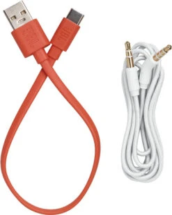 JBL Live 670NC Wit + BlueBuilt Quick Charge Oplader Met Usb A Poort 18W Zwart -Aelta Winkel 1962426