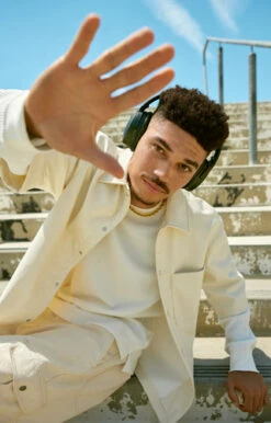 Bose QuietComfort Headphones Zwart -Aelta Winkel 1967308