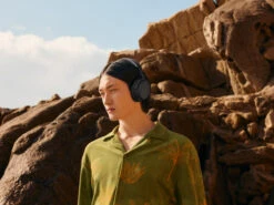 Sennheiser Accentum Wireless Zwart -Aelta Winkel 1973619