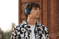 Bowers & Wilkins Px7 S2e Blauw 38 Bowers & Wilkins Px7 S2e Blauw -Aelta Winkel 1977708