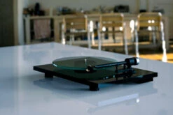 Pro-Ject T2W Zwart -Aelta Winkel 1985423
